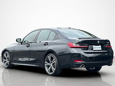 Used 2023 BMW 330i Sedan w/ Driving Assistance Package RWD image 3