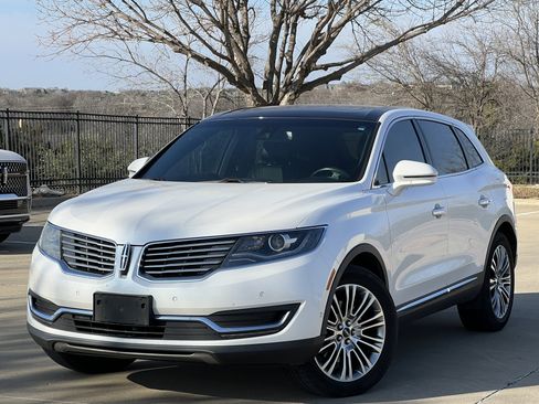 Used 2018 Lincoln MKX Reserve image 31