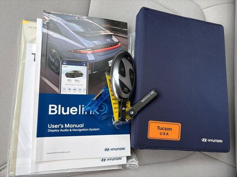 New 2026 Hyundai Tucson SE image 25