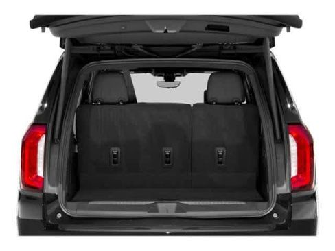 Used 2022 GMC Yukon Denali w/ Max Trailering Package image 12