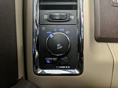 Used 2016 RAM 1500 Laramie Longhorn w/ Convenience Group image 26