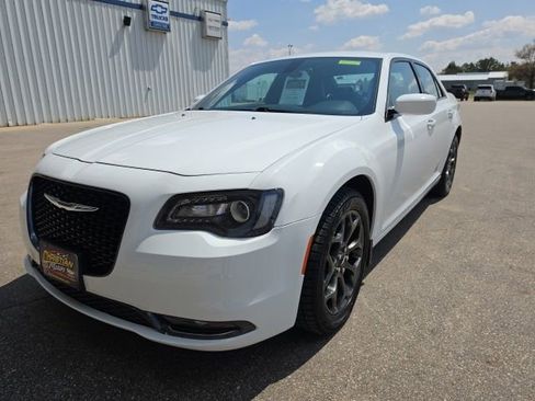 Used 2018 Chrysler 300 S AWD/4WD image 1