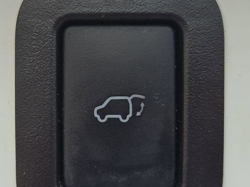 Used 2019 Toyota Highlander Limited AWD/4WD image 14