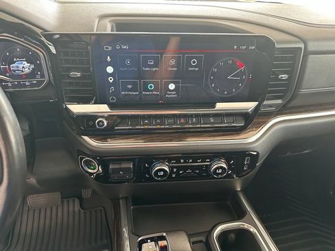 Used 2022 GMC Sierra 1500 Elevation w/ X31 Off-Road Package AWD/4WD image 23