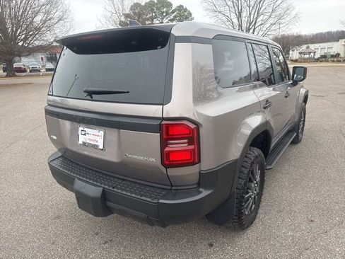 Used 2025 Toyota Land Cruiser 1958 image 5