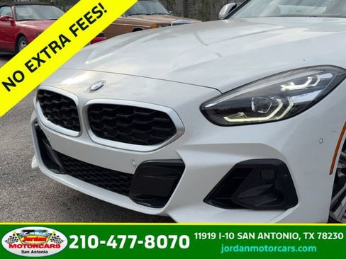 Used 2025 BMW Z4 sDrive30i RWD image 3