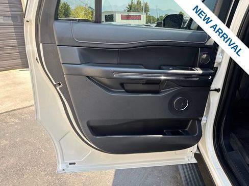 Used 2024 Ford Expedition Max Limited AWD/4WD image 18
