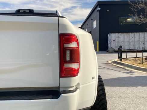 Used 2022 RAM 3500 Limited w/ Max Tow Package image 47