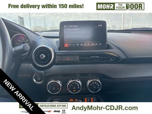 Used 2019 MAZDA MX-5 Miata RF Grand Touring image 18