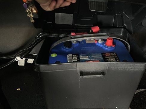 Used 2016 Ford Transit 150 XLT image 21