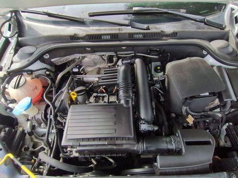 Used 2017 Volkswagen Jetta S image 11