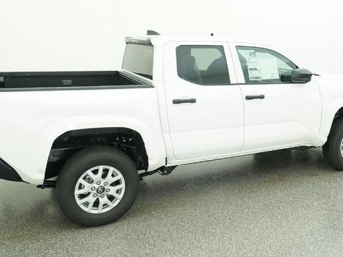 New 2026 Toyota Tacoma SR image 19