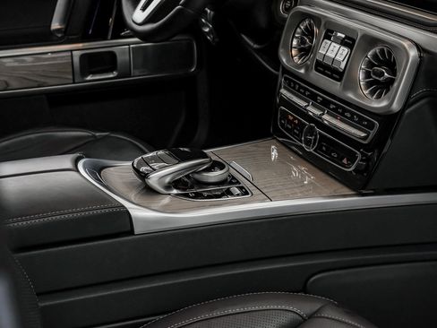 Used 2024 Mercedes-Benz G 550 image 29