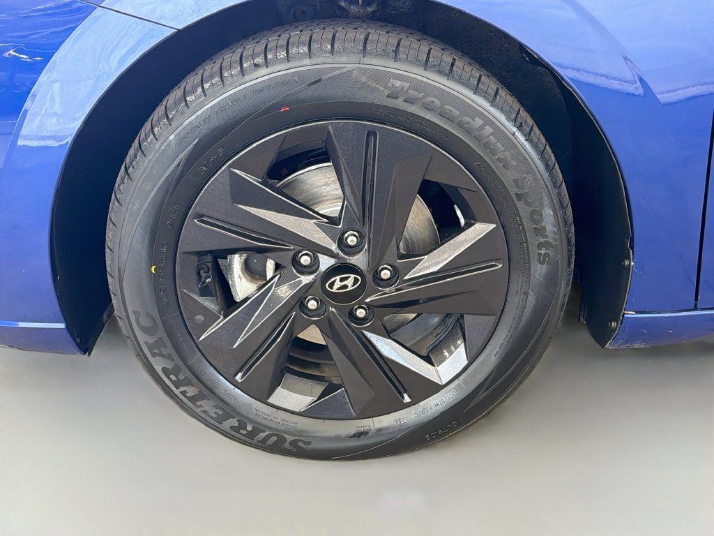 Used 2022 Hyundai Elantra SEL w/ Preferred Accessory Package FWD image 30