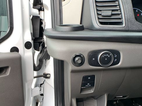 Used 2025 Ford Transit 350 XLT AWD/4WD image 10