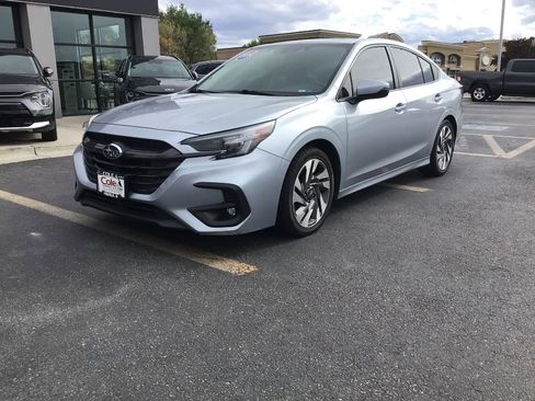 Used 2024 Subaru Legacy Limited image 2