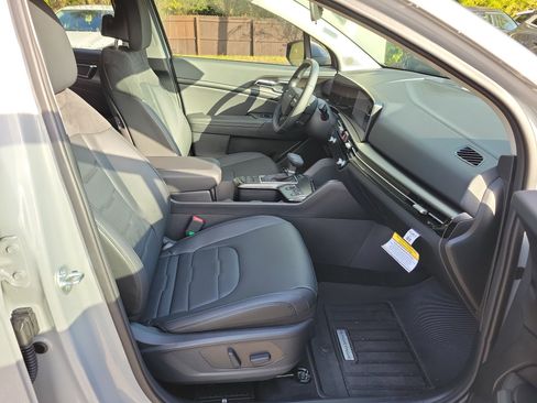 Certified 2026 Kia Sportage SX image 7