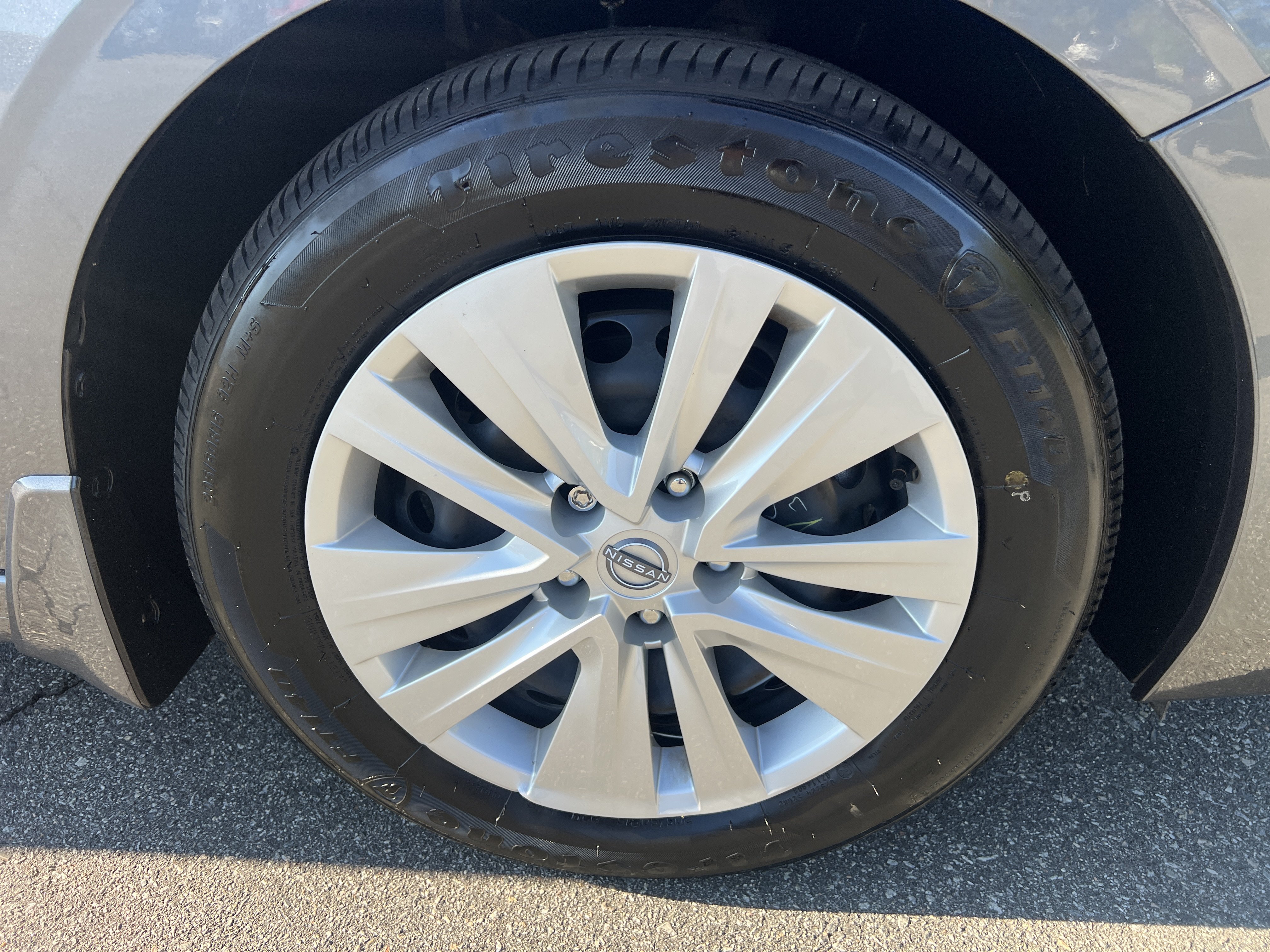 Used 2025 Nissan Sentra S FWD image 12