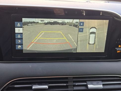 Used 2021 Hyundai Palisade Limited FWD image 18