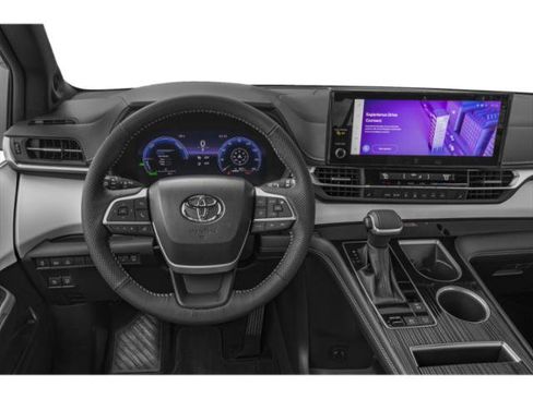 Used 2025 Toyota Sienna XSE w/ XSE Plus Package AWD/4WD image 6