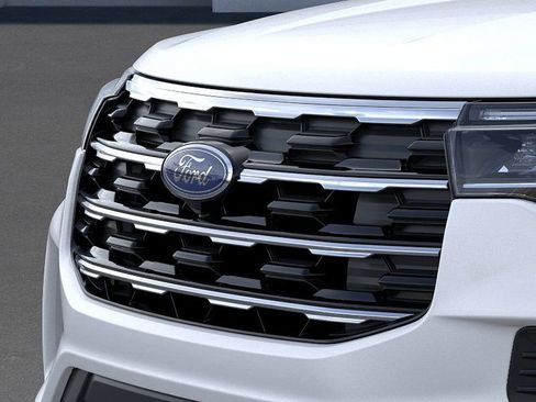 New 2026 Ford Explorer Active image 17