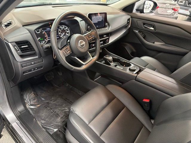 Used 2023 Nissan Rogue SV w/ SV Premium B Package AWD/4WD image 16