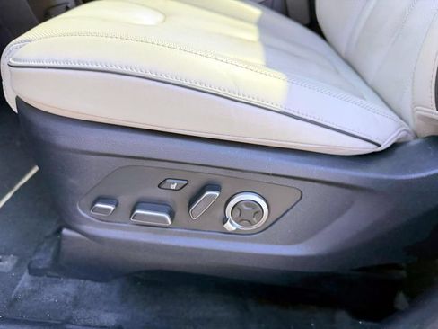 Certified 2024 Hyundai Palisade Calligraphy AWD/4WD image 24