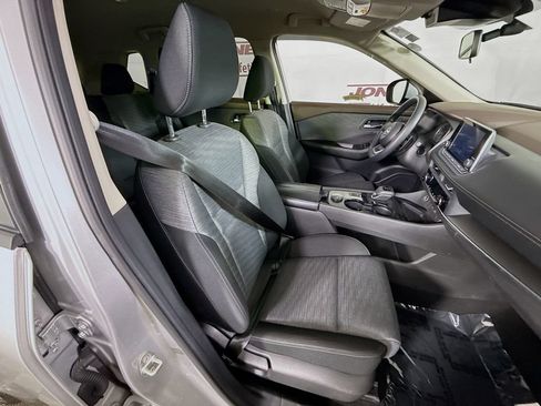 Certified 2023 Nissan Rogue SV AWD/4WD image 29