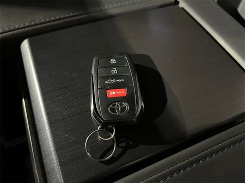 Used 2023 Toyota Tundra Platinum image 44