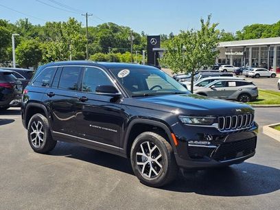 Used 2023 Jeep Grand Cherokee Limited w/ Luxury Tech Group II