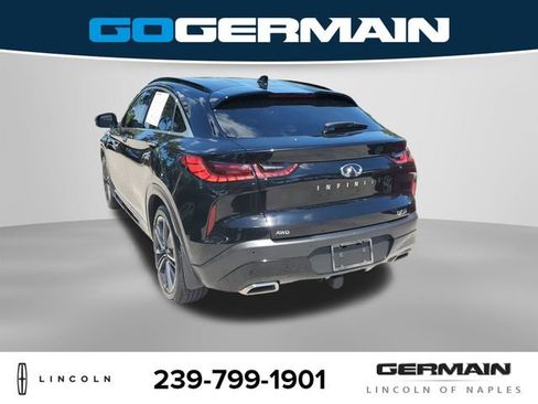 Used 2025 INFINITI QX55 Essential w/ Accent Package AWD/4WD image 9
