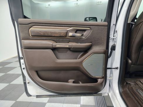 Used 2026 RAM 1500 Limited AWD/4WD image 11
