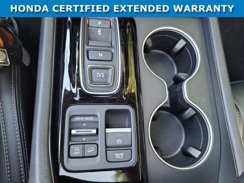 Certified 2025 Honda Pilot Touring image 39
