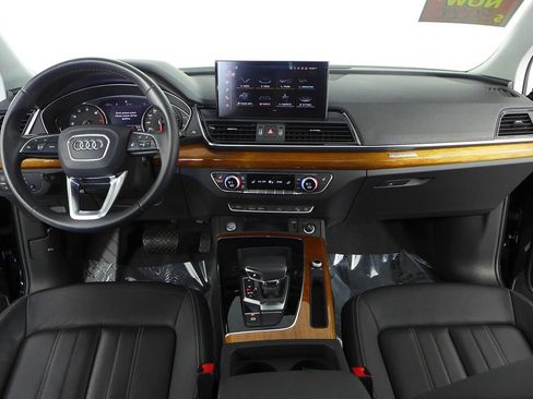 Used 2023 Audi Q5 2.0T Premium w/ Convenience Package image 25