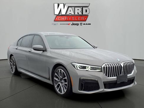 Used 2021 BMW 750i xDrive w/ Executive Package image 1
