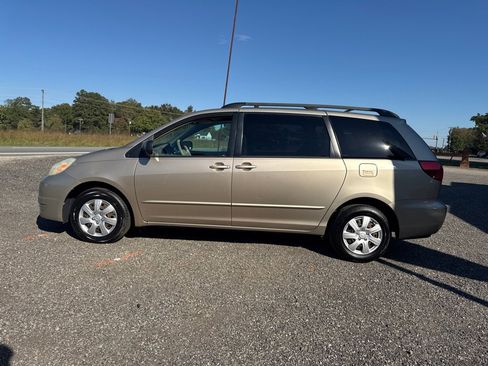 Used 2005 Toyota Sienna LE image 4