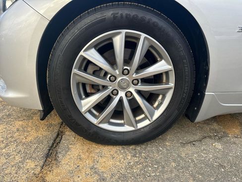 Used 2015 INFINITI Q50 2.0t w/ Moonroof Package image 16