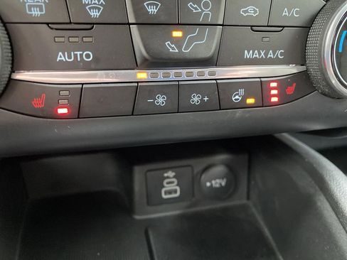 Certified 2025 Ford Escape ST-Line Select image 8