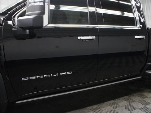 Used 2026 GMC Sierra 3500 Denali Ultimate AWD/4WD image 57