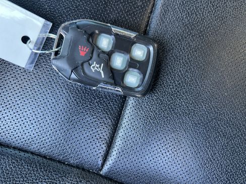 Used 2019 GMC Yukon SLT image 37