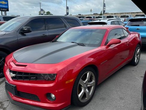 Used 2011 Chevrolet Camaro SS w/ RS Package RWD image 2