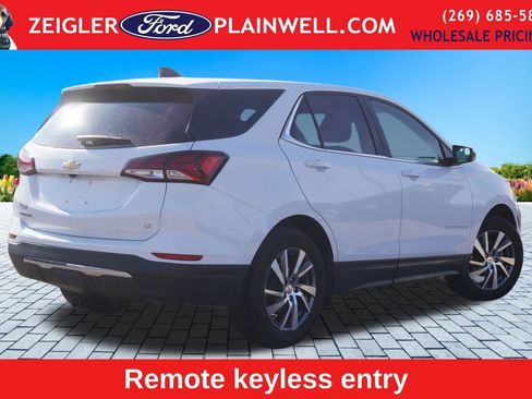 Used 2024 Chevrolet Equinox LT w/ LPO, Floor Liner Package image 5