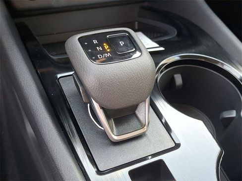 New 2026 Nissan Rogue SV image 9