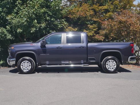Used 2024 Chevrolet Silverado 3500 LT w/ Convenience Package AWD/4WD image 14