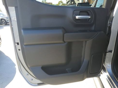 New 2026 Chevrolet Silverado 1500 Custom Trail Boss w/ LPO, Dark Essentials Package AWD/4WD image 15