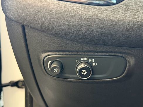 Used 2024 Chevrolet Equinox RS w/ LPO, Cargo Package FWD image 28