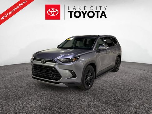 New 2026 Toyota Grand Highlander Limited image 1