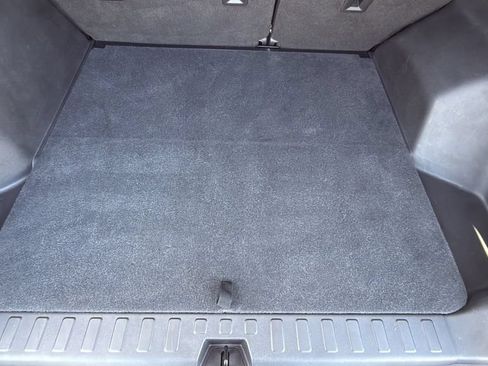 Used 2022 Chevrolet Equinox LS w/ LS Convenience Package FWD image 15