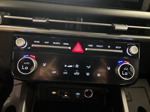 New 2026 Hyundai Tucson SEL Plus AWD/4WD image 17