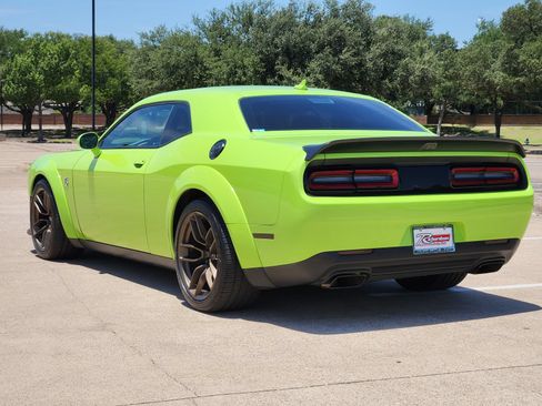 Used 2023 Dodge Challenger SRT Hellcat RWD image 4